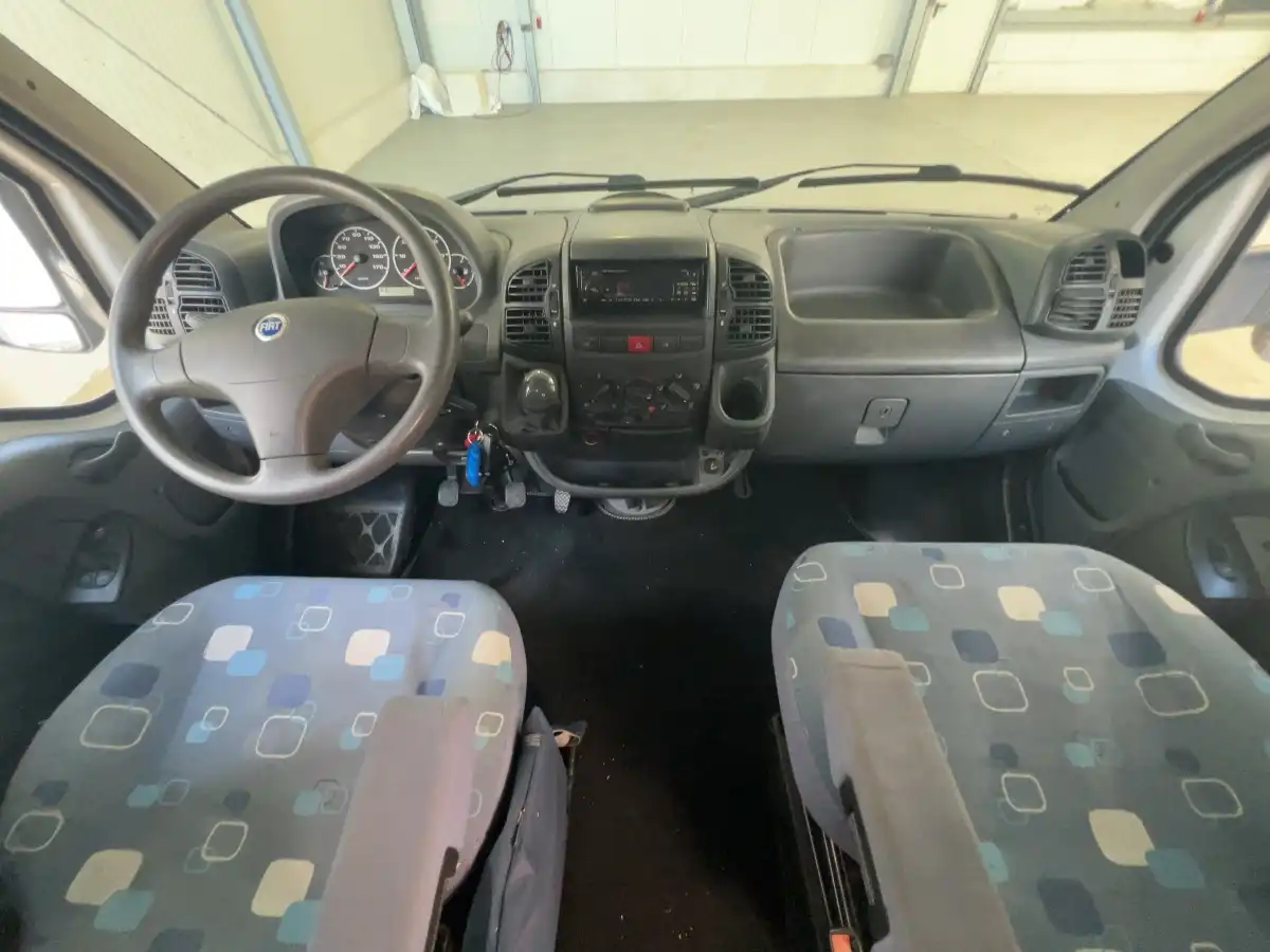 KNAUS Sun Traveller 705 LG - Ansicht 7